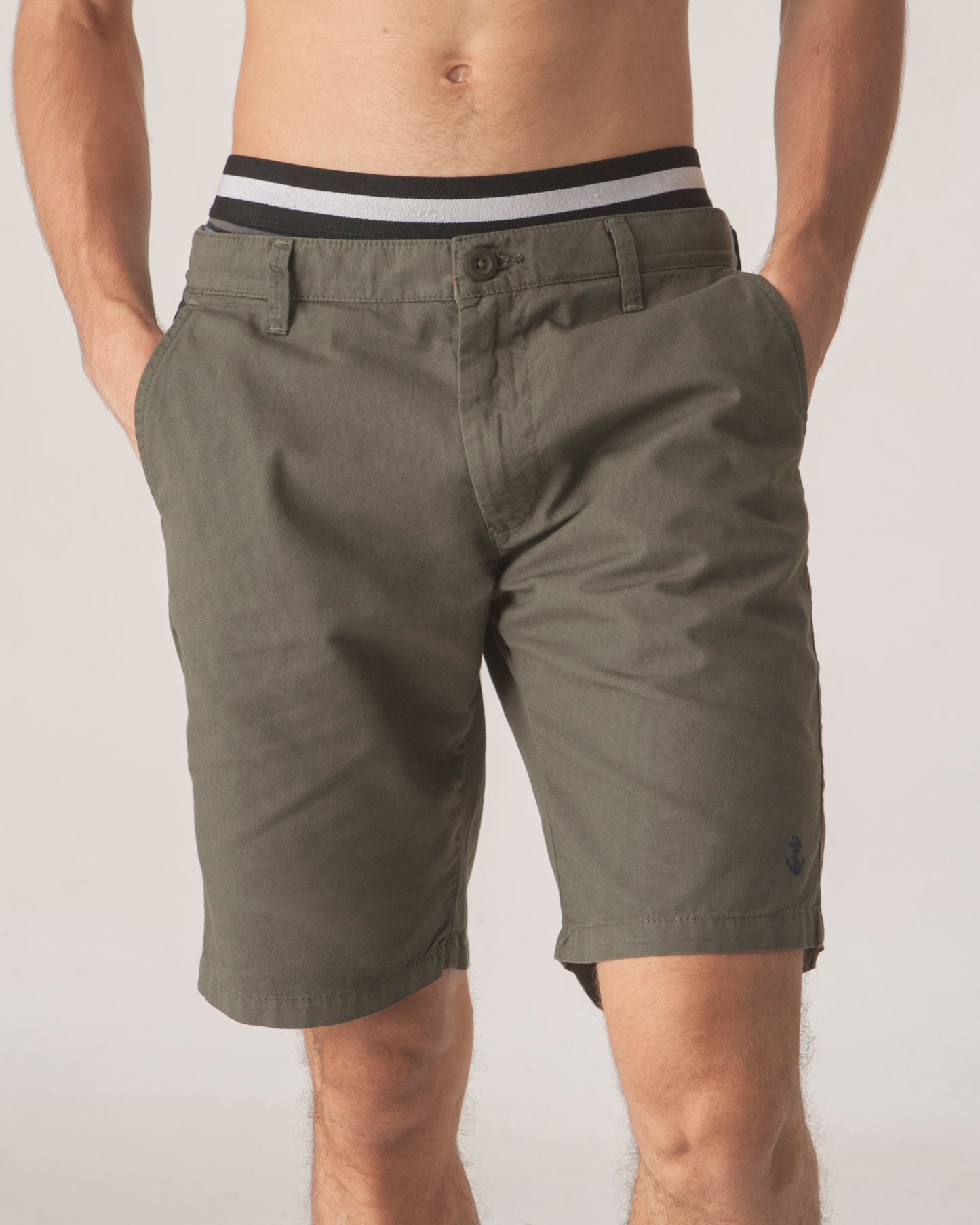 Bermuda Verde Militar