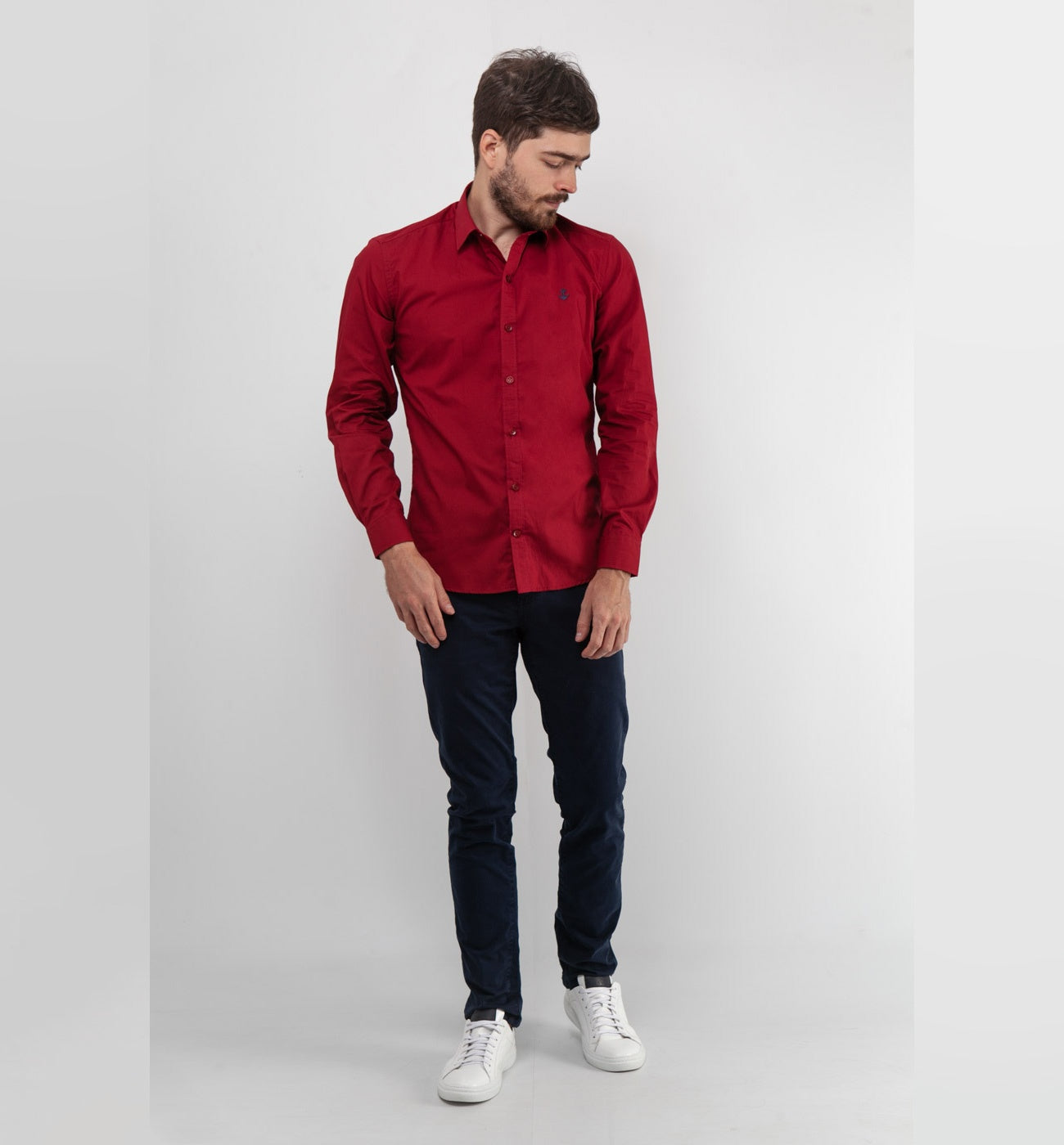 Camisa Roja Oscura