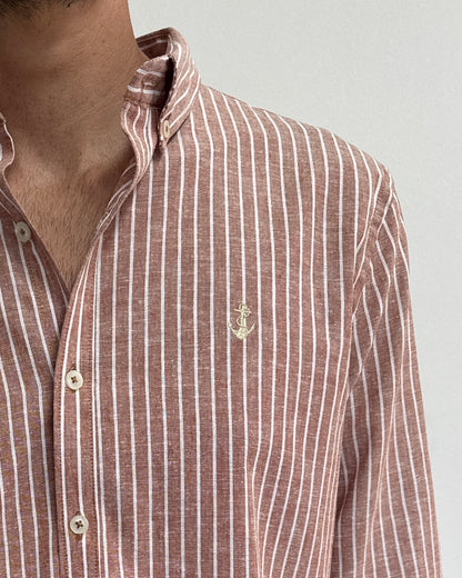 Camisa de Lino Terracota y Rayas Blancas