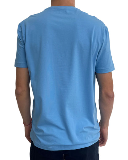 Camiseta Azul Claro