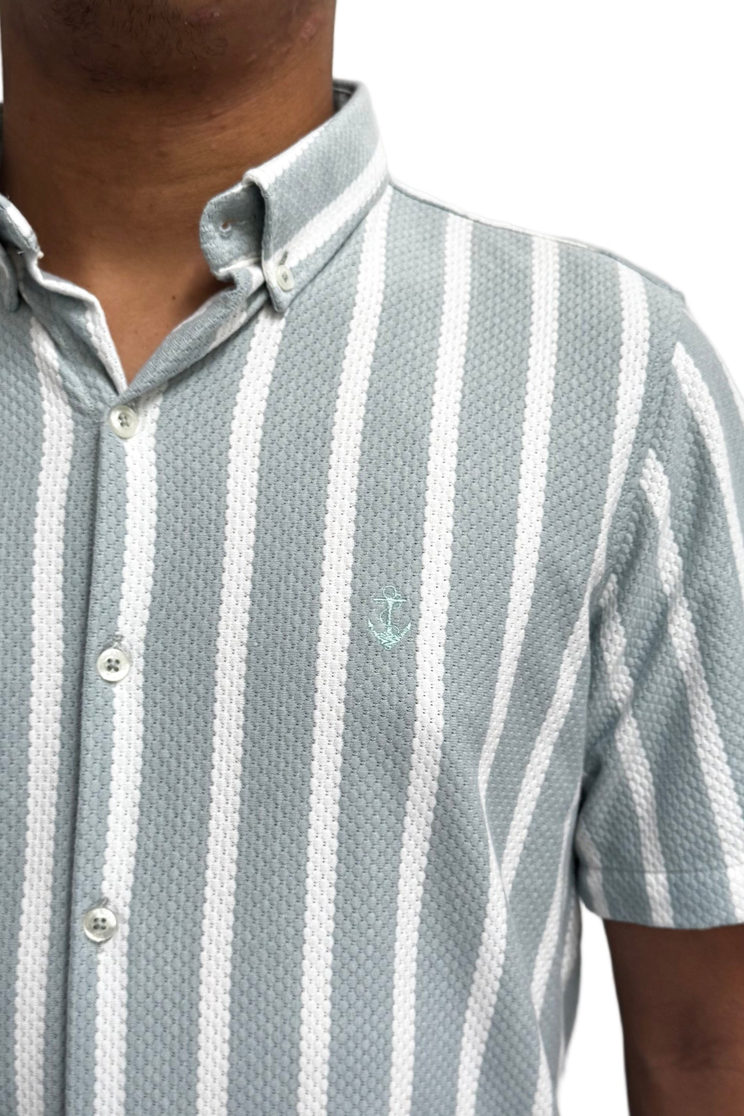 Camisa en texturas Verde Menta Rayas Blancas