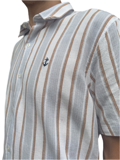 Camisa en texturas Cielo rayas Blancas y Café