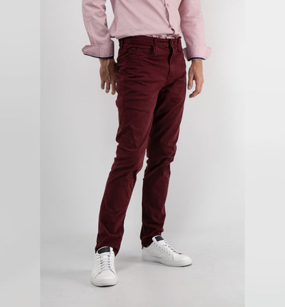 Pantalon Slim Vino